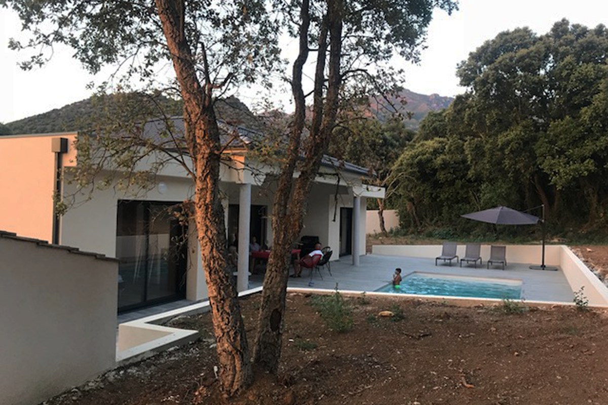 wooden design house in the north of Corsica